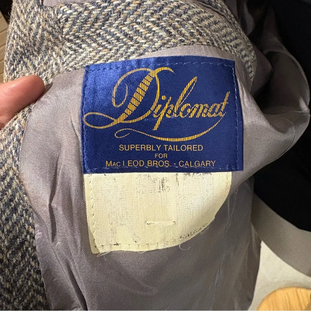 Vintage Harris Tweed Herringbone blazer Jacket Dark Academia / Preppy - Picture 8 of 9